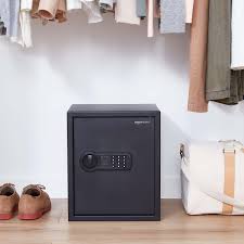 Coffre Fort Électronique Programmable Amazon Basics
